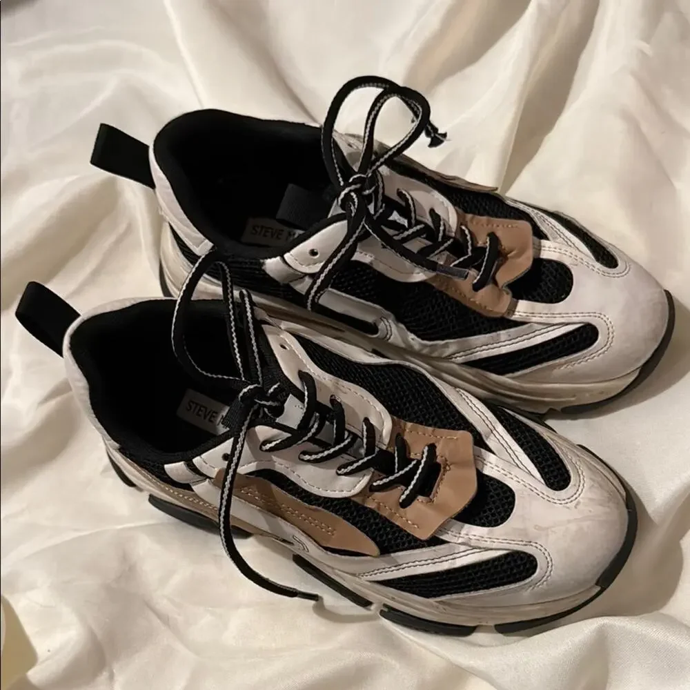 Steve Madden Possession Sneakers Black/Tan size women's 10